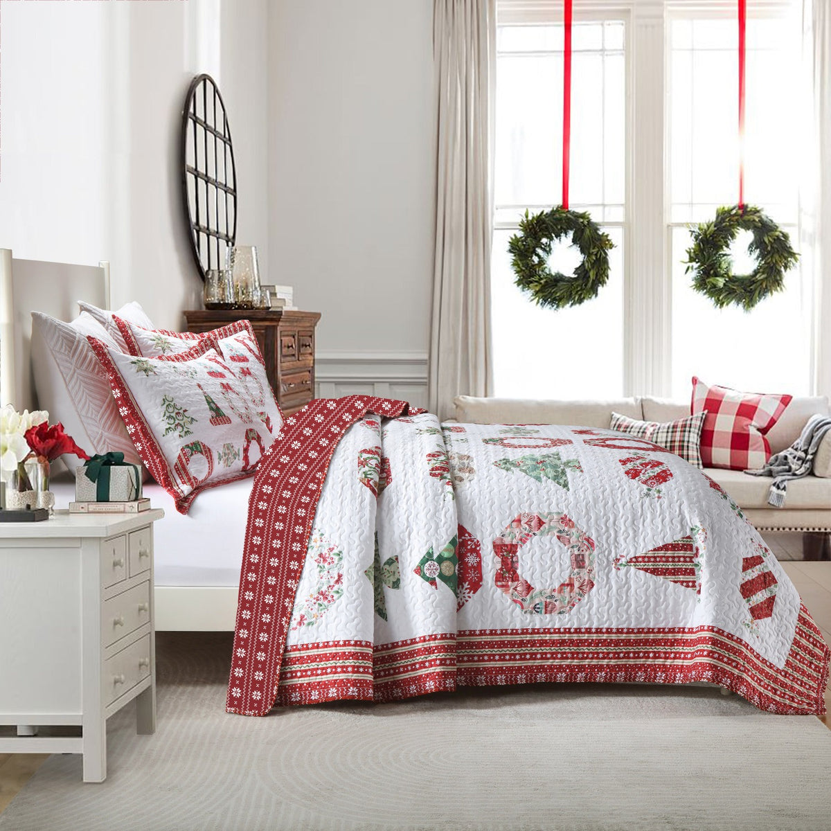 3 PCS Winter Christmas Quilt Bedspread Set - Holiday Bedding Set with Festive Christmas Patterns Including Trees, Wreaths & Candies, Soft Polyester Quilt for Bedroom Decor, Multi - Use As Bed Coverlet\u002FAC Quilt\u002FSofa Blanket, Ideal for Christmas S