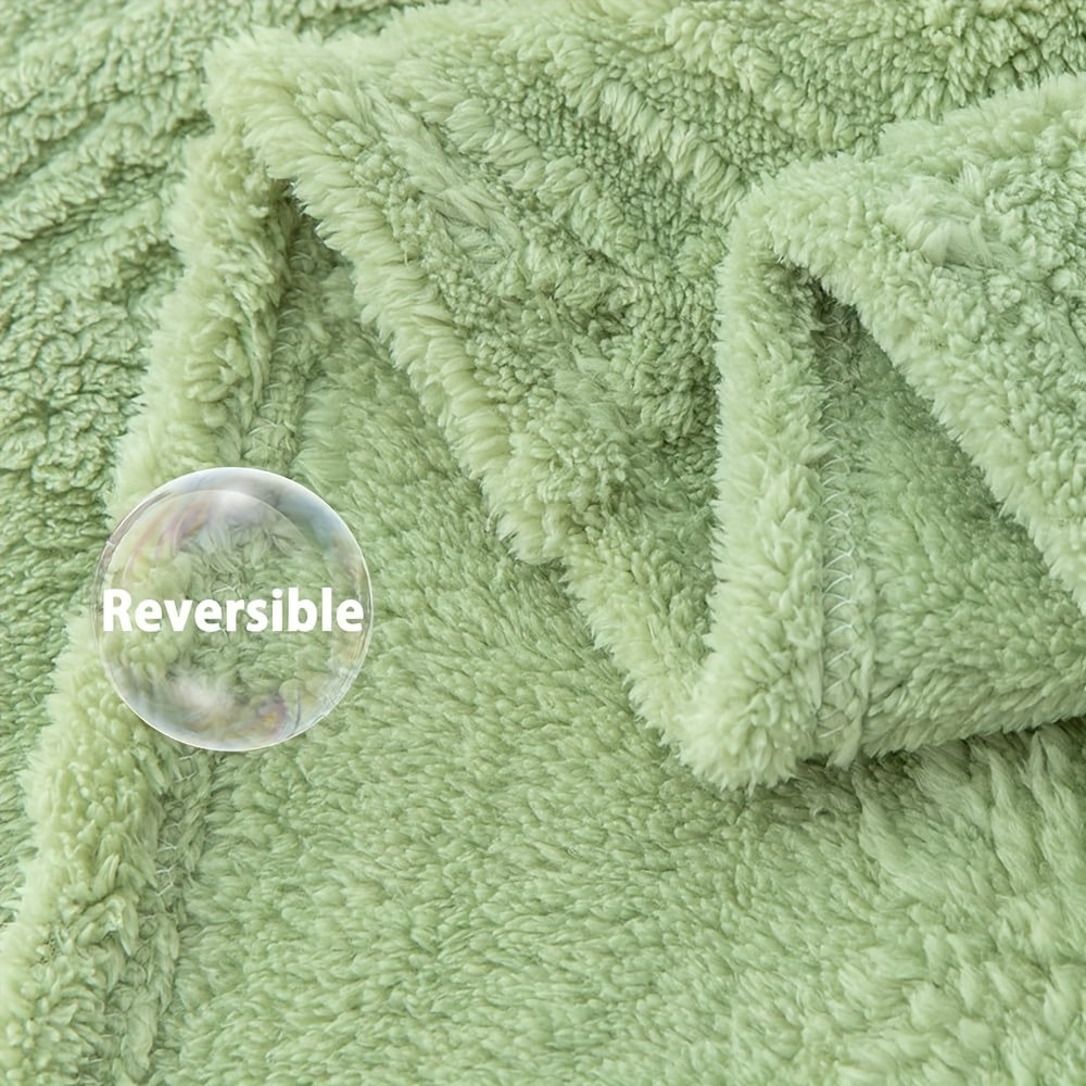 Single Layer 3D Butterfly Cutting Blanket, Flannel Blanket, Bed Blanket, Nap Blanket, Pillow Blanket, Sofa Blanket, Camping Blanket, Air Conditioning Blanket, Office Blanket, Seasonal Gifts