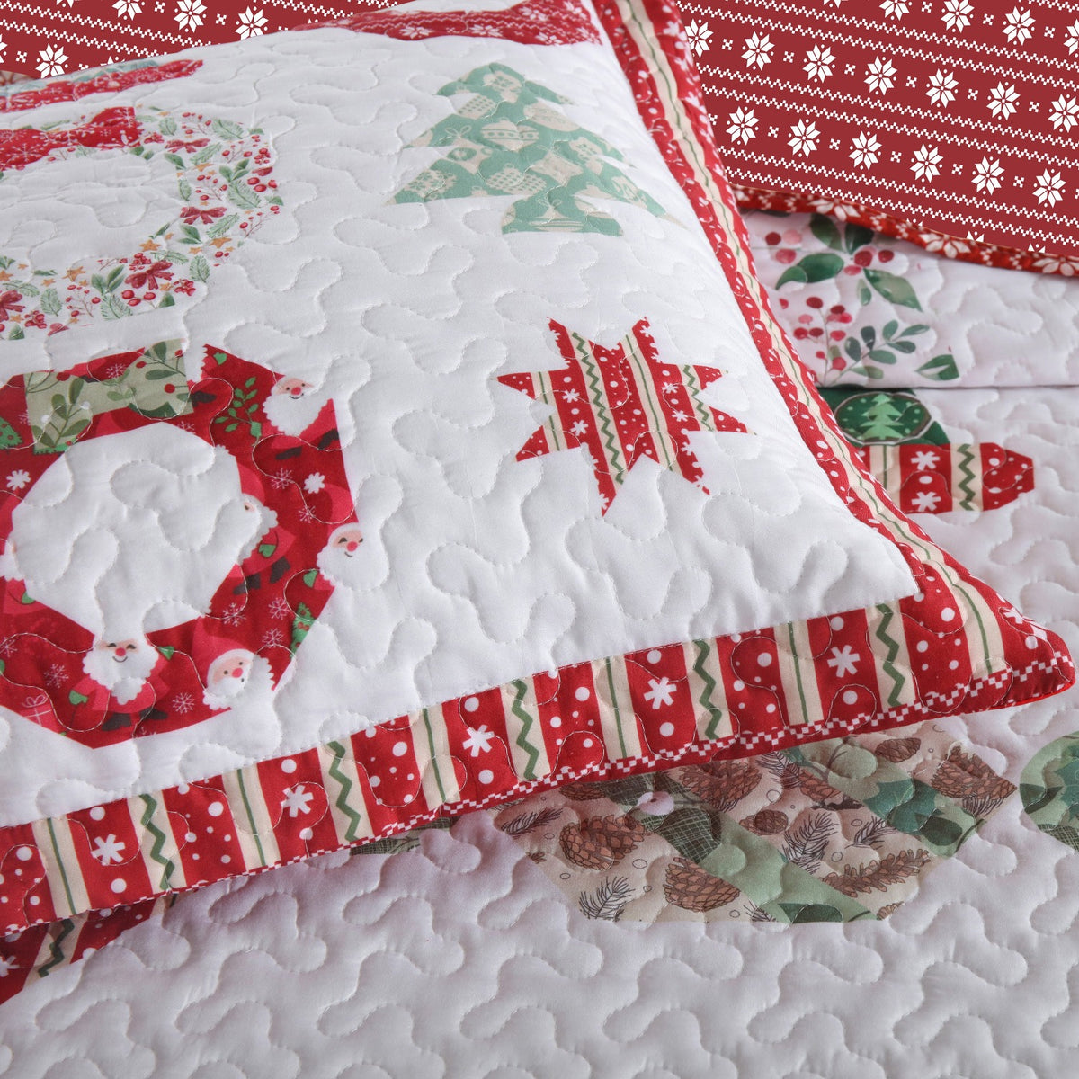 3 PCS Winter Christmas Quilt Bedspread Set - Holiday Bedding Set with Festive Christmas Patterns Including Trees, Wreaths & Candies, Soft Polyester Quilt for Bedroom Decor, Multi - Use As Bed Coverlet\u002FAC Quilt\u002FSofa Blanket, Ideal for Christmas S