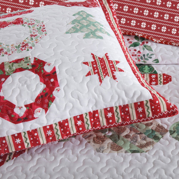 3 PCS Winter Christmas Quilt Bedspread Set - Holiday Bedding Set with Festive Christmas Patterns Including Trees, Wreaths & Candies, Soft Polyester Quilt for Bedroom Decor, Multi - Use As Bed Coverlet\u002FAC Quilt\u002FSofa Blanket, Ideal for Christmas S