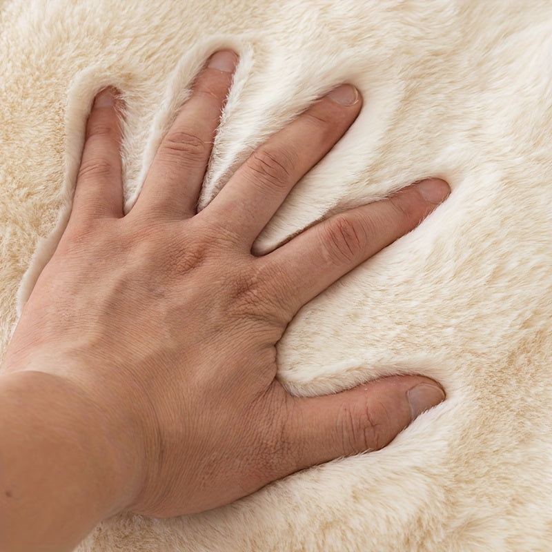 1pc Imitation Rabbit Fur Sofa Cover, Thickened Winter Plush Sofa Towel, Sofa Blanket, Anti Dirt And Pet Scratch Sofa Slide Cover, Furniture Protection Cover, Bedroom, Office, Living Room, Home Decoration Local Warehouse