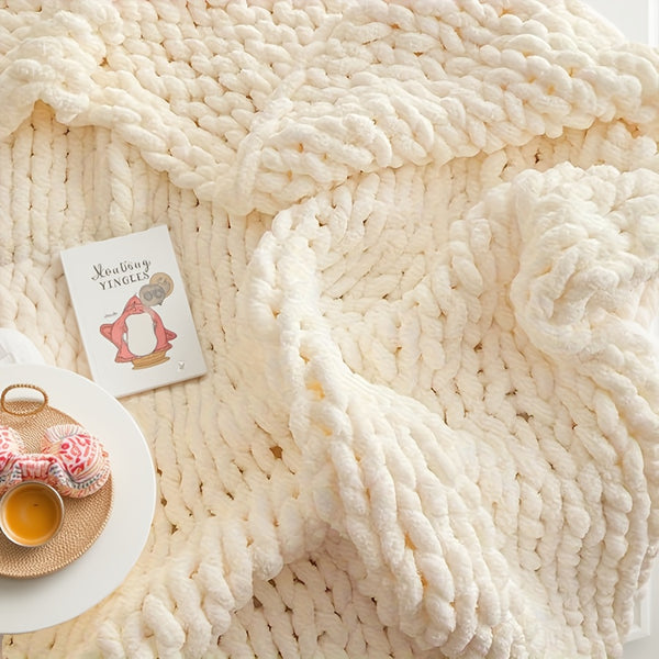 Extra Large 50x60 Inches Thick Knitted Blanket - Heavy Duty All-Season Soft Indoor\u002FOutdoor Throw for Camping, Home, Sofa, Bed - Machine Washable Cozy Blanket for Christmas, Mother's Day, Thanksgiving Gifts - Non-Electric Warmth, Camping Warmth, Decor